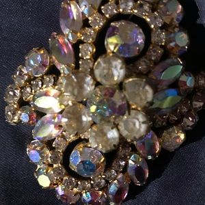Vintage brooch,  165.00 inherited🥳 price cut😱
